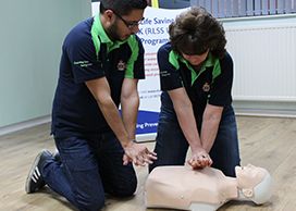 Levensreddend handelen EHBO en gebruik AED dagcursus in Den Haag @ Den Haag, Nederland